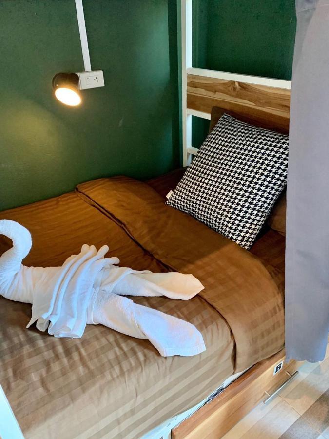 You Empire Hostel & Bar Pakse Ngoại thất bức ảnh